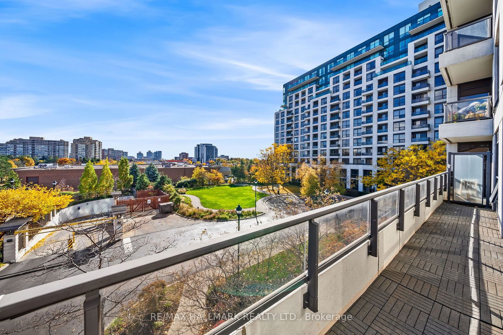 The Richmonde Condos, Richmond Hill, Toronto