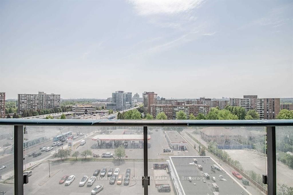 9618 Yonge St, unit 1105 for rent