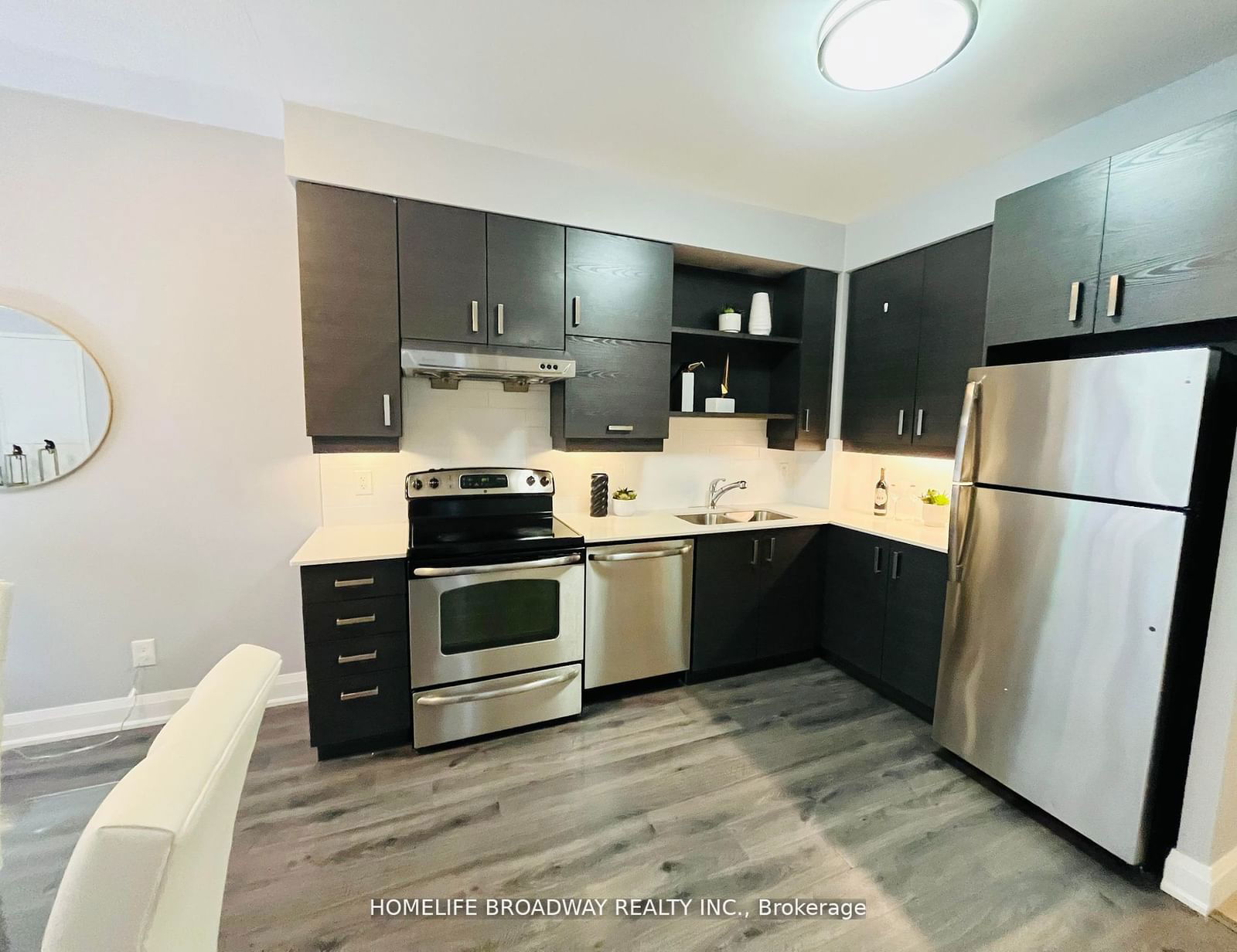 8228 Birchmount Rd, unit 106 for rent