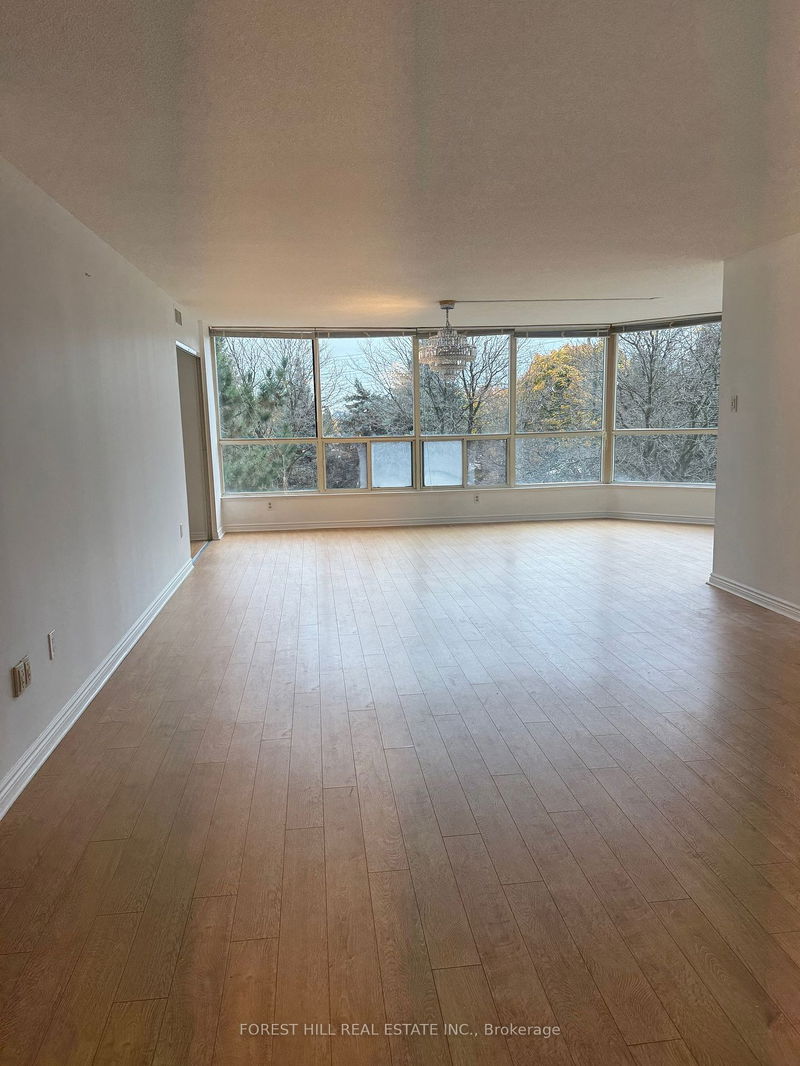 7300 Yonge St, unit 307 for sale