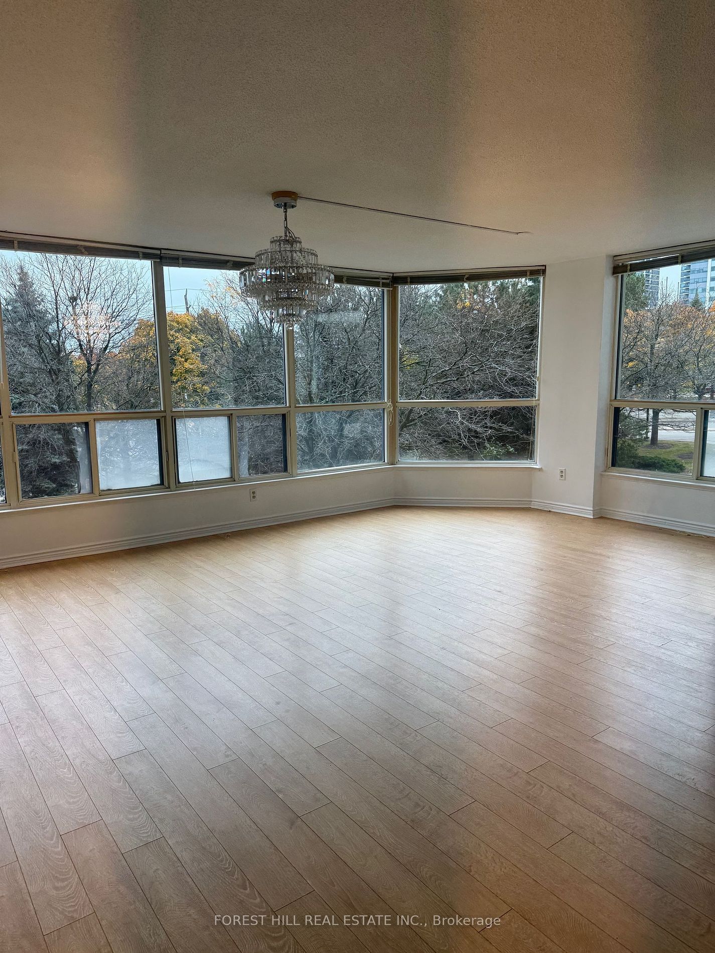 7300 Yonge St, unit 307 for sale