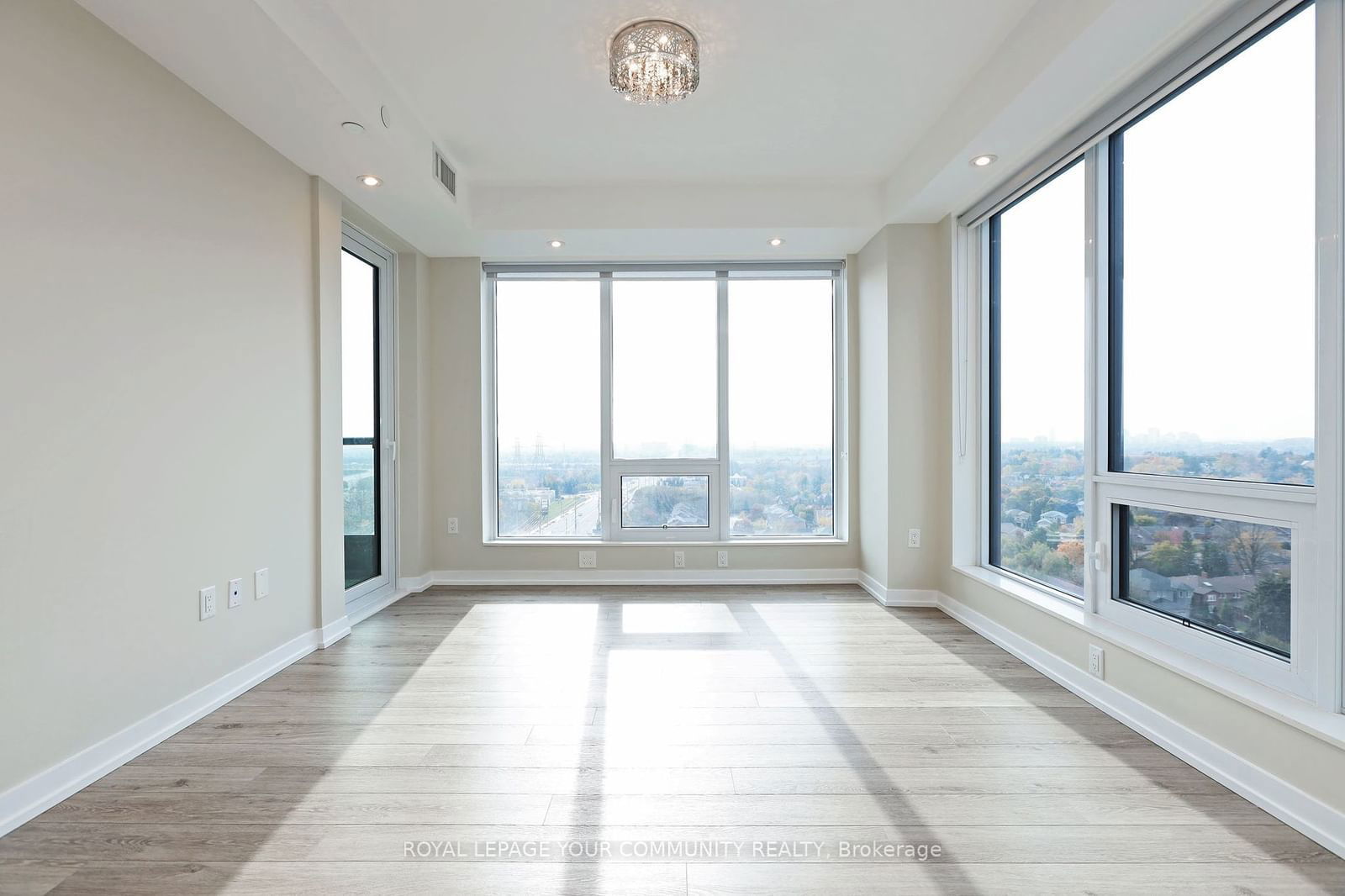 8868 Yonge St, unit 1508 for rent