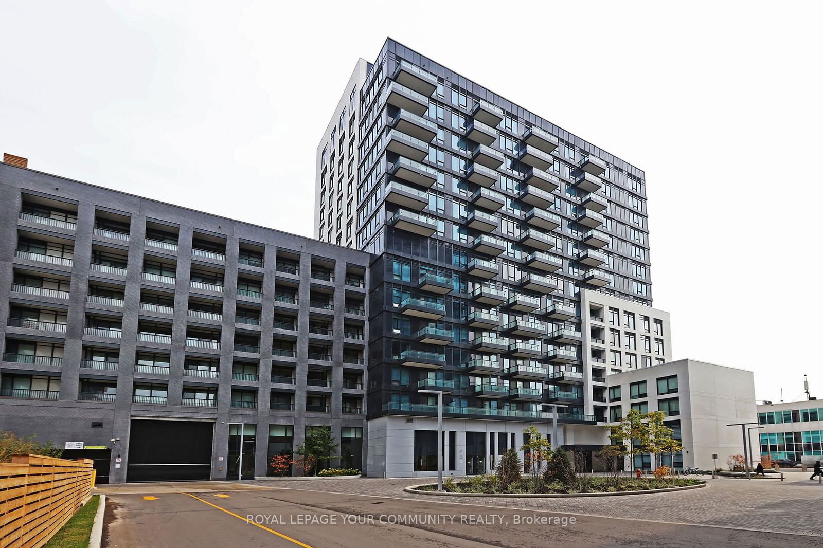 8868 Yonge St, unit 1508 for rent