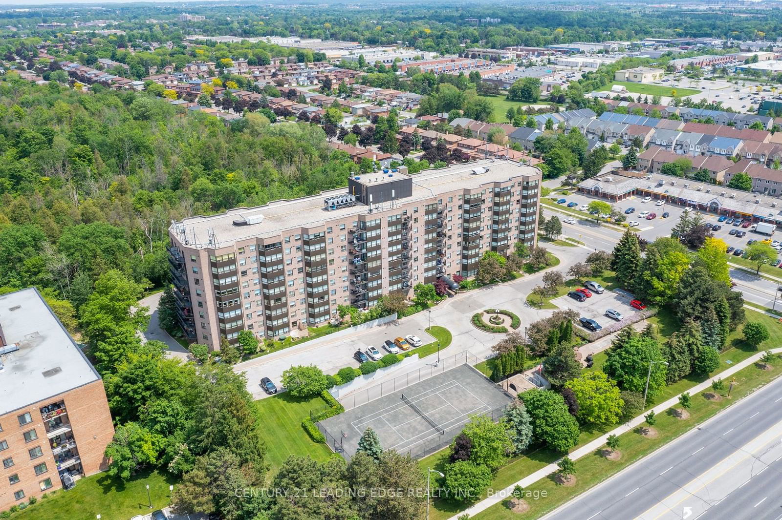 Hampton Green Condos, Markham, Toronto