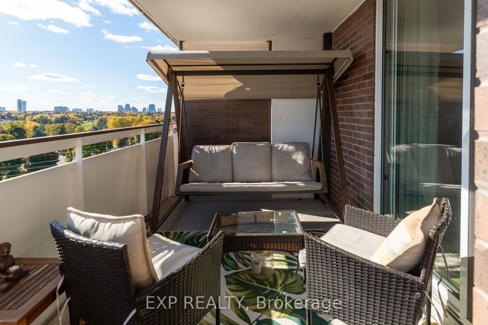 1 Royal Orchard Condos, Markham, Toronto