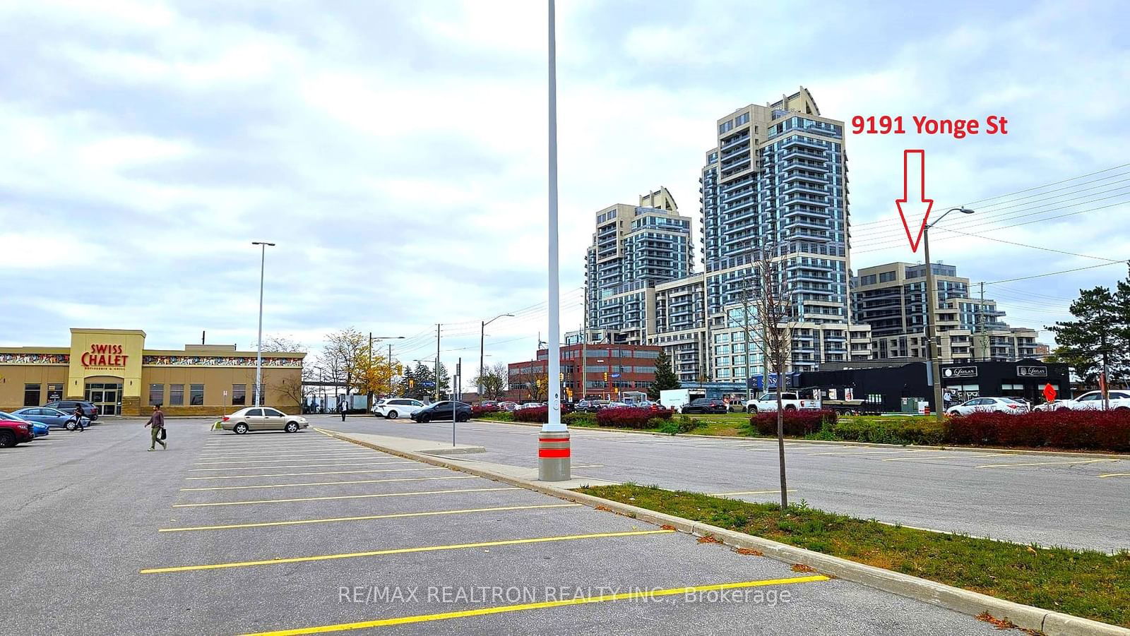 9191 Yonge St, unit 901 for sale