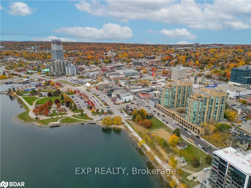 140 Dunlop St E, unit 609 for sale