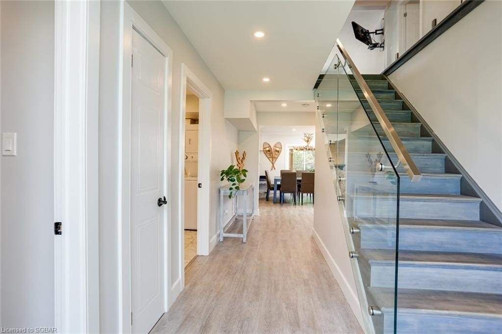 734 Mountain Rd for sale in Collingwood - image #3