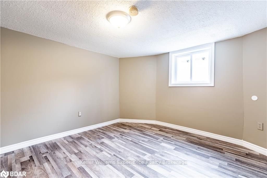 203 Dunlop St W, unit lower-u for rent in Queen's Park - image #4