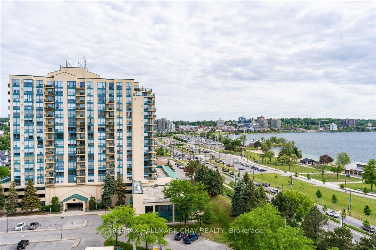 75 Ellen St, unit 1703 for sale