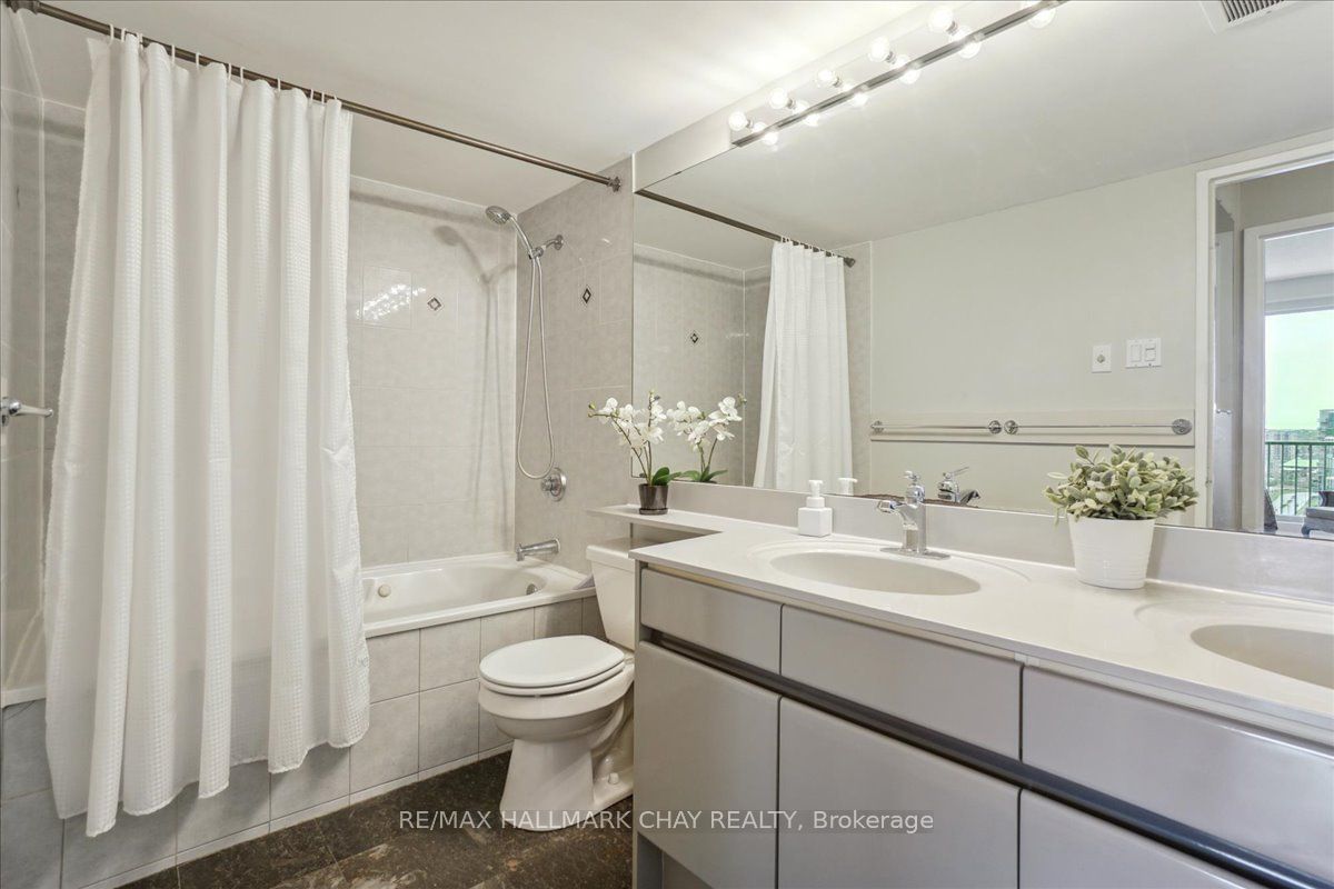 75 Ellen St, unit 1703 for sale - image #28