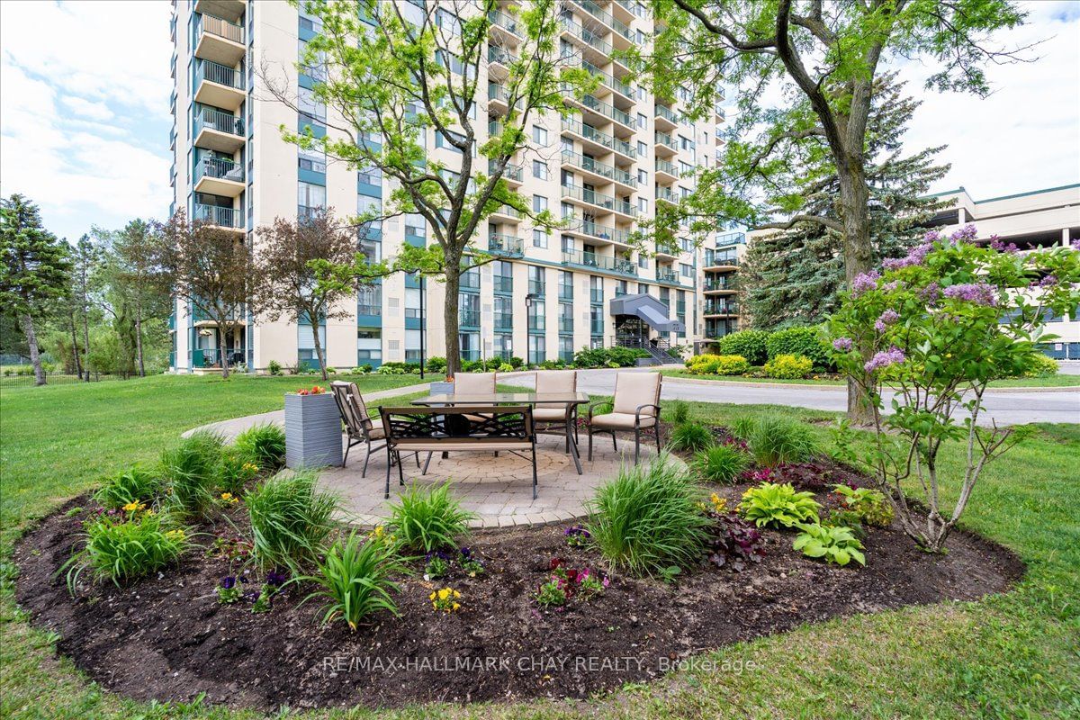 75 Ellen St, unit 1703 for sale