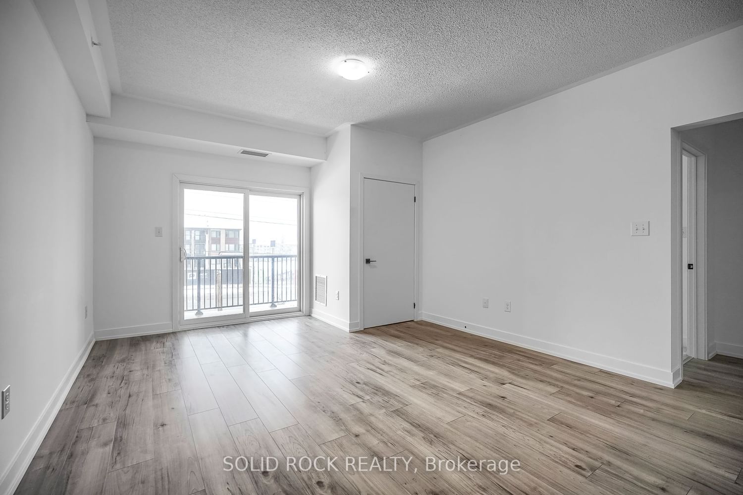 4 Spice Way, unit 110 for sale - image #6