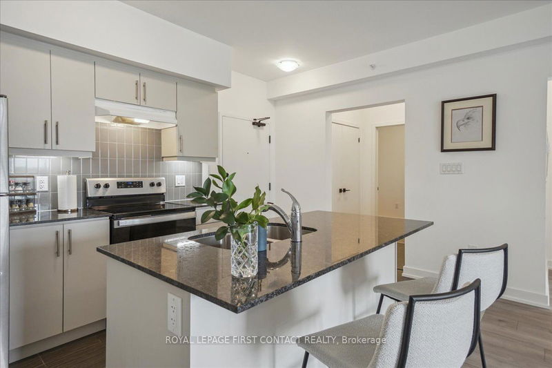 4 Spice Way, unit 213 for sale - image #1