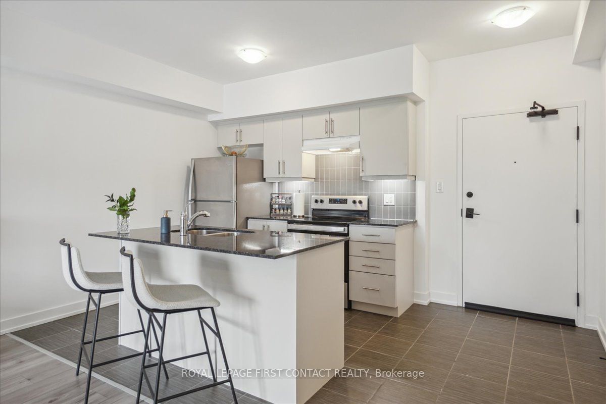 4 Spice Way, unit 213 for sale - image #10