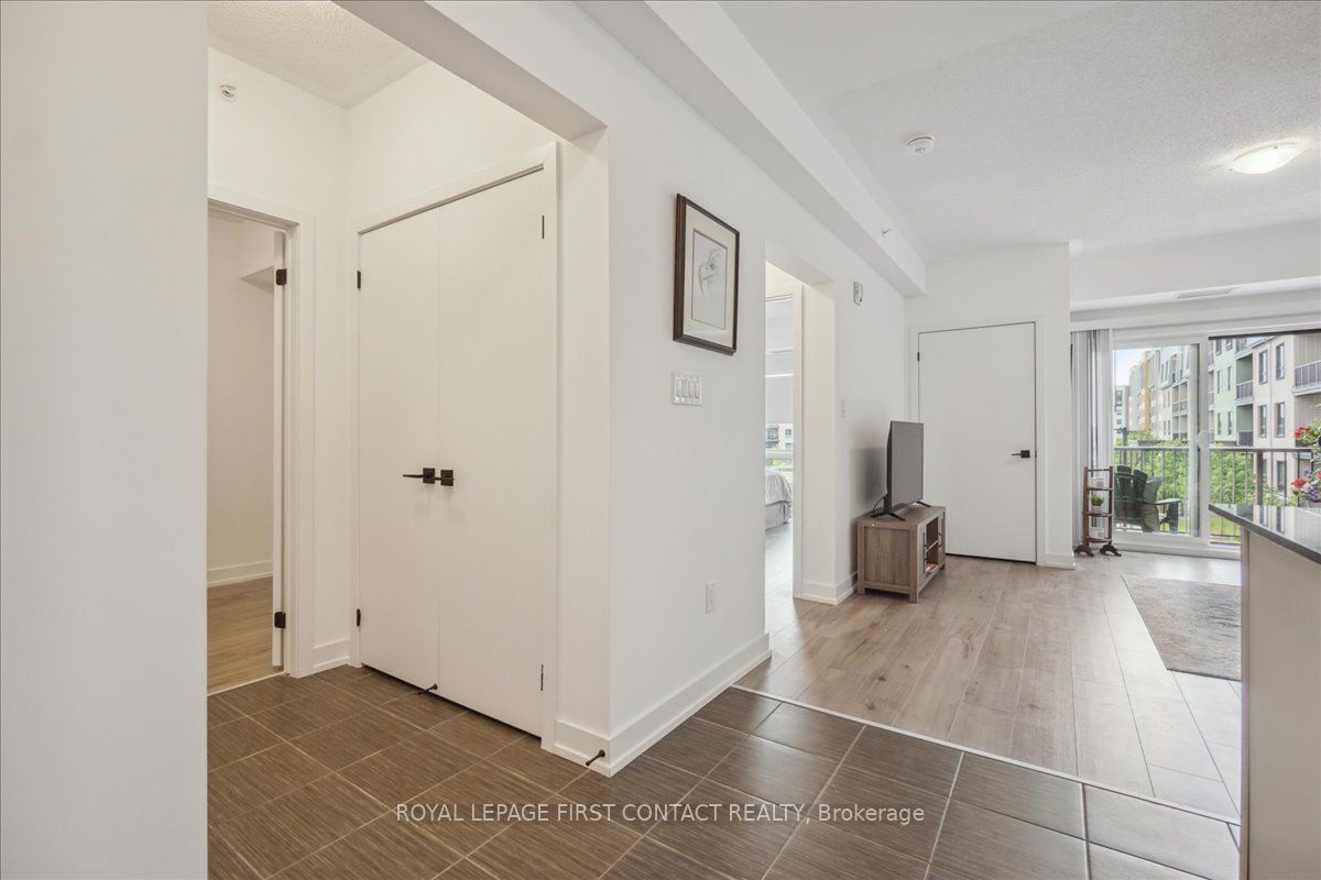 4 Spice Way, unit 213 for sale - image #3