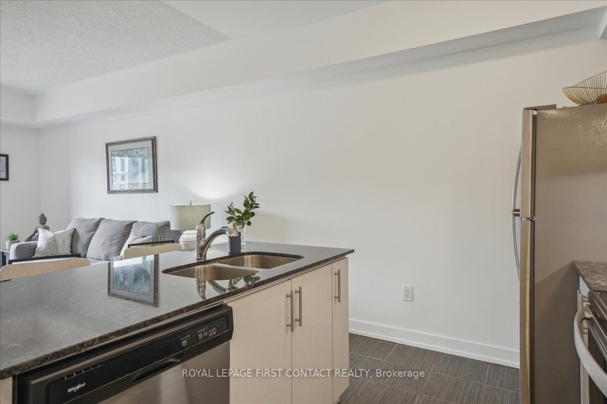 4 Spice Way, unit 213 for sale - image #7