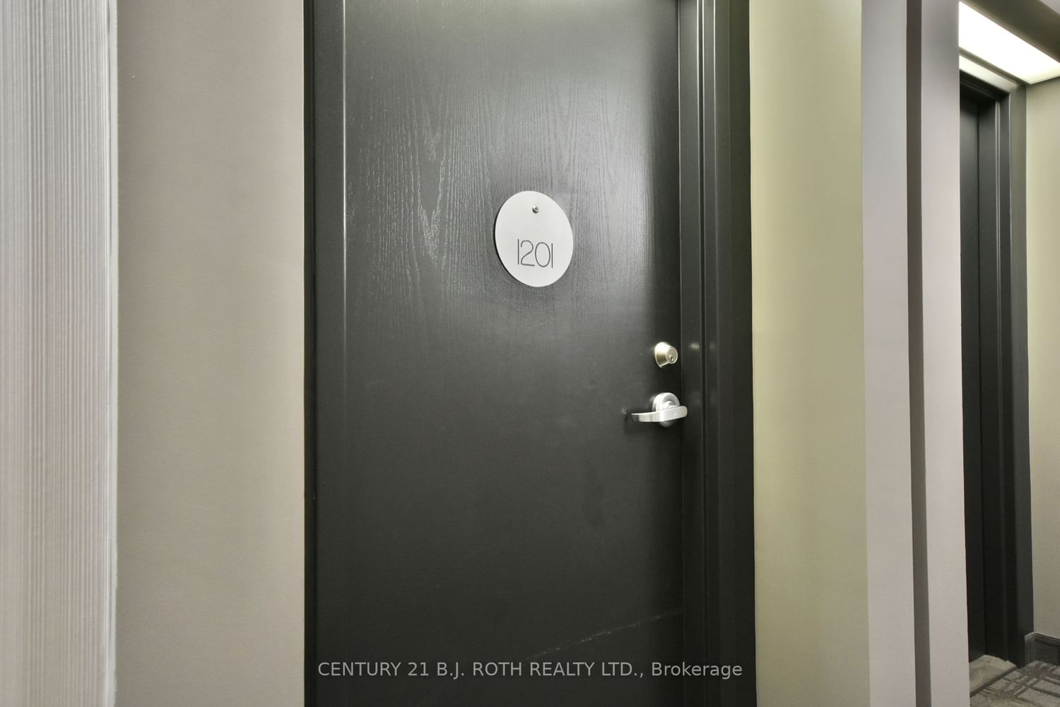 75 Ellen St, unit 1201 for sale - image #5