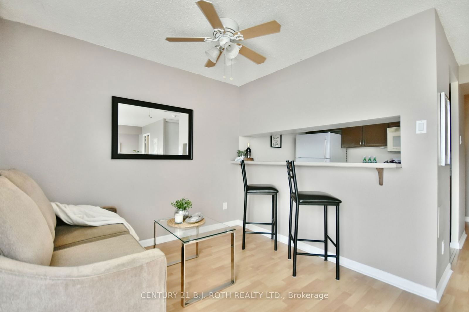 75 Ellen St, unit 1201 for sale - image #9