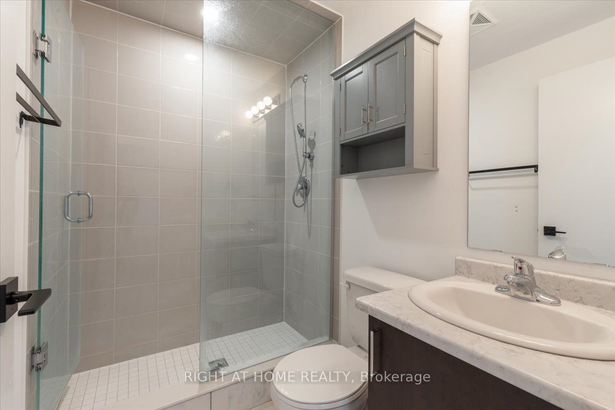 4 Spice Way, unit 105 for sale - image #15