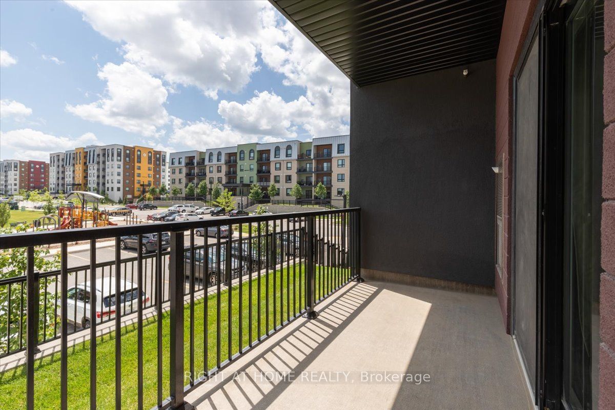 4 Spice Way, unit 105 for sale - image #18