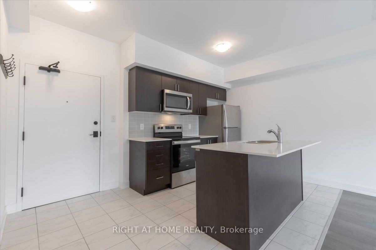 4 Spice Way, unit 105 for sale - image #5