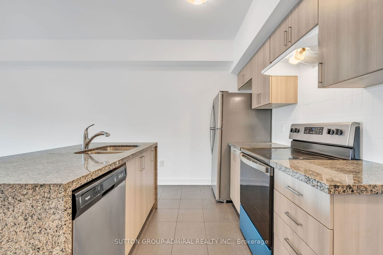 4 Spice Way, unit 111 for sale - image #11