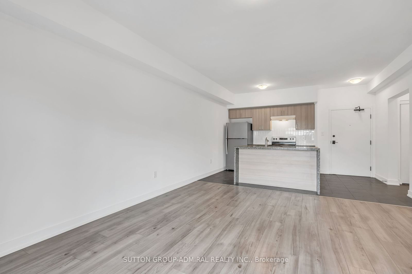 4 Spice Way, unit 111 for sale - image #13