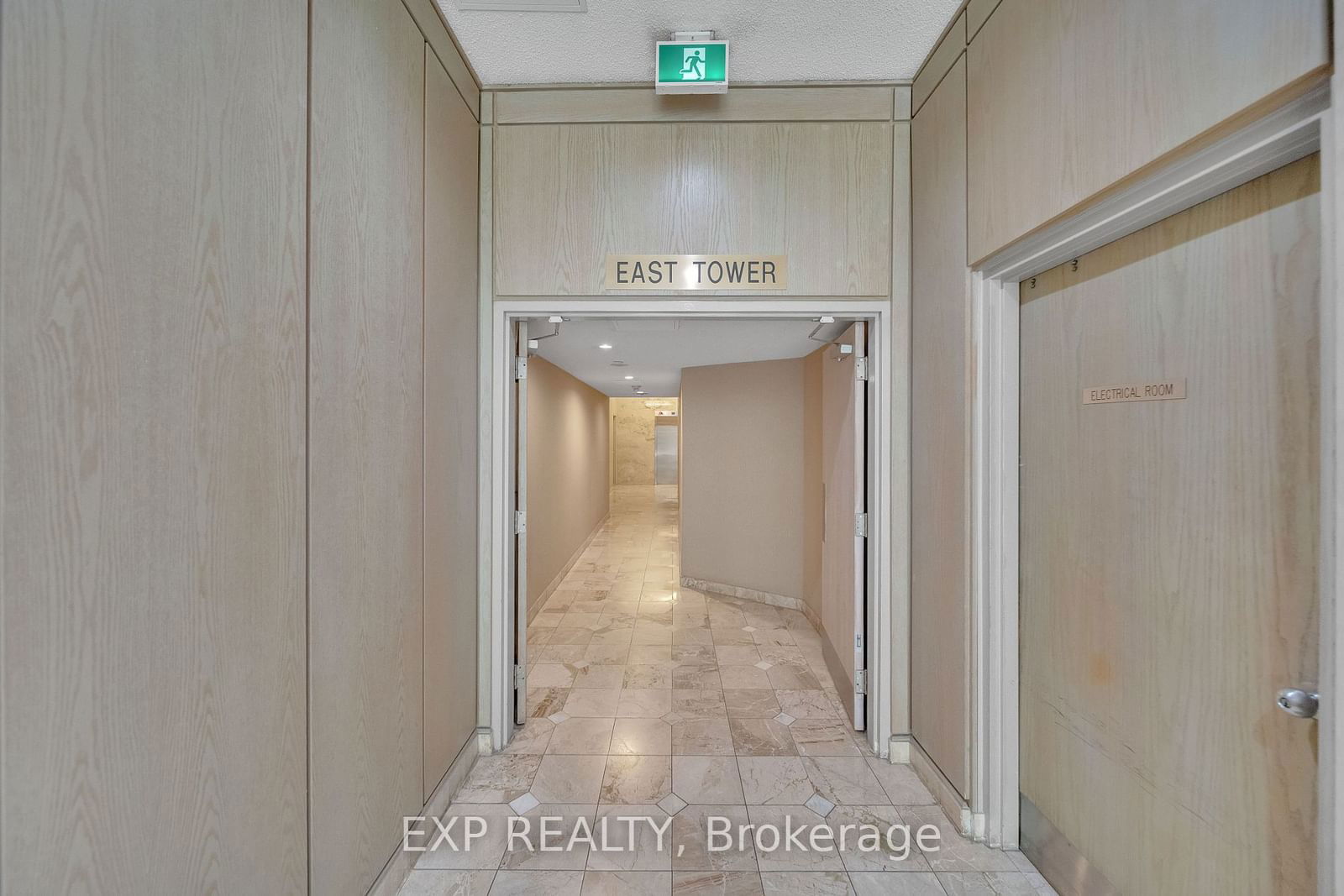 150 Dunlop St E, unit 802 for sale