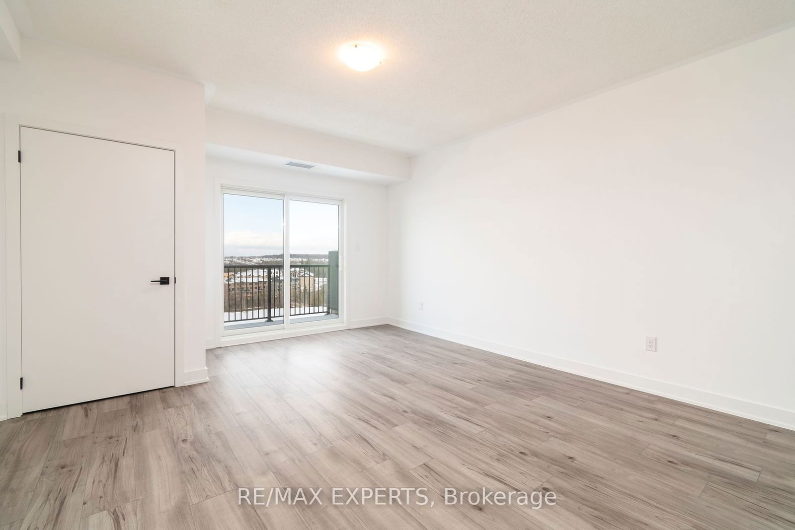 4 Spice Way, unit 604 for rent - image #5