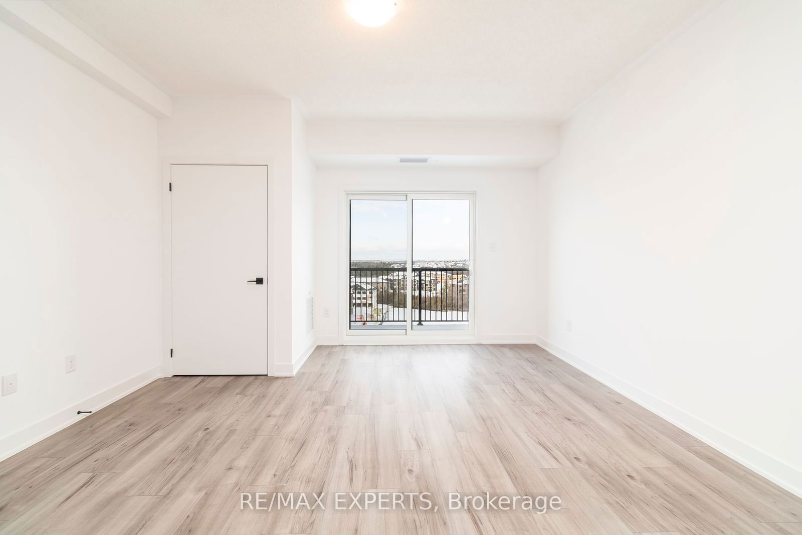 4 Spice Way, unit 604 for rent - image #6