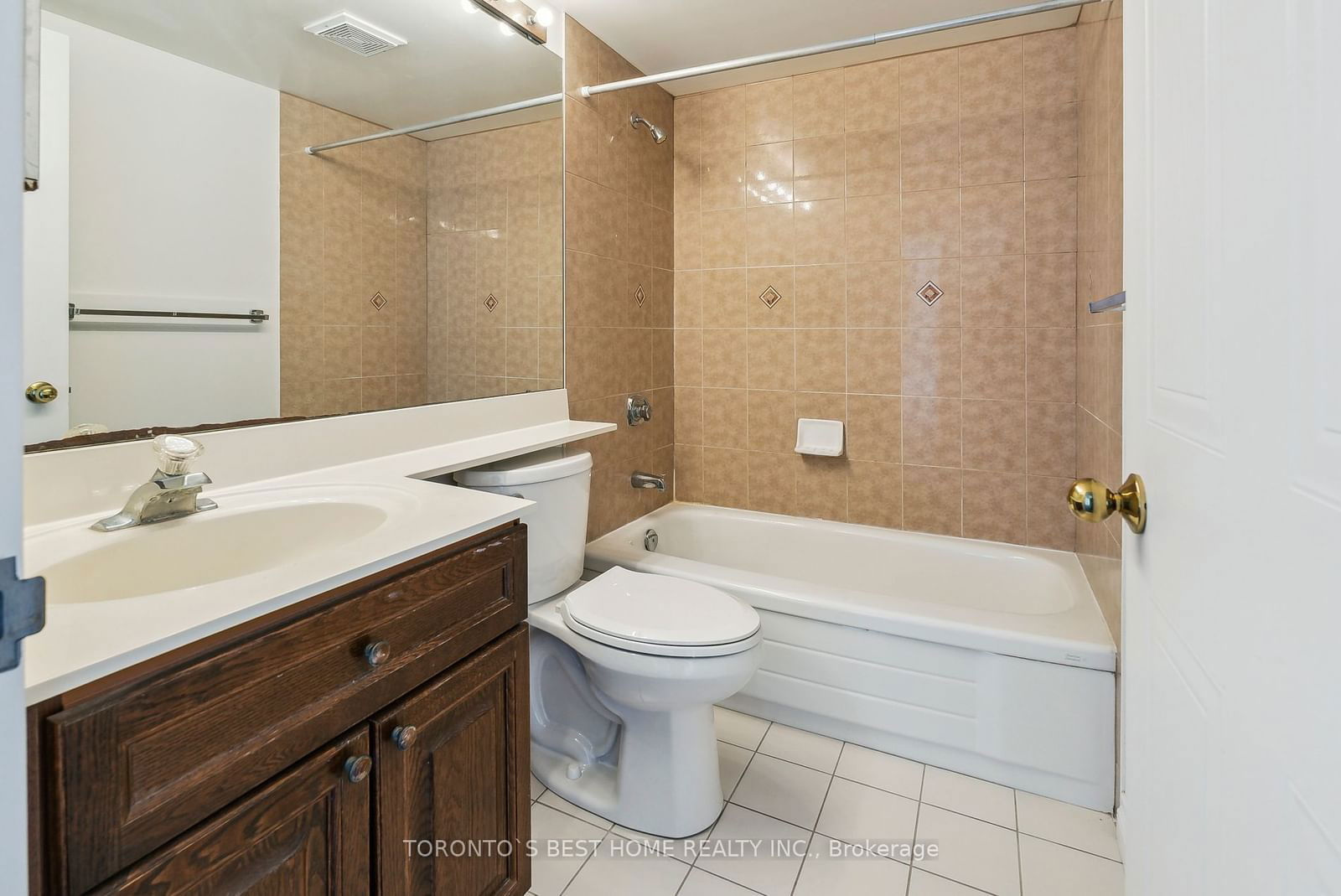 75 Ellen St, unit 1509 for sale - image #29