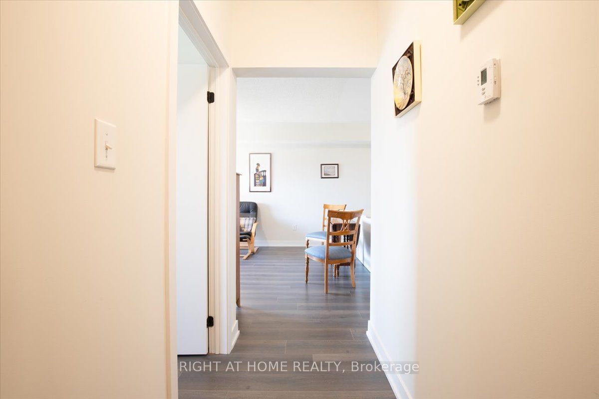 6 SPICE Way, unit 303 for sale - image #16