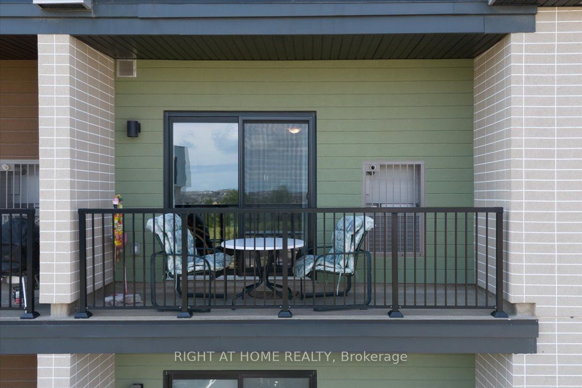 6 SPICE Way, unit 303 for sale - image #24