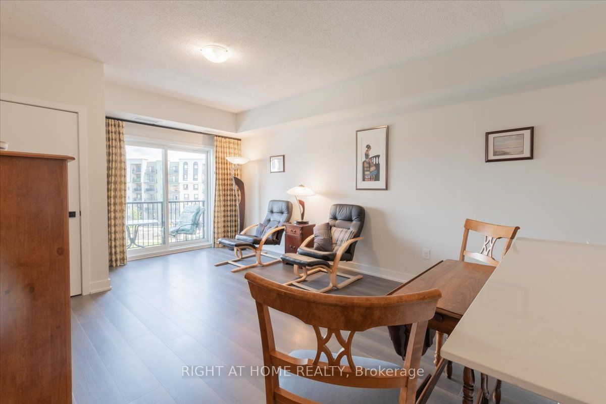 6 SPICE Way, unit 303 for sale - image #6