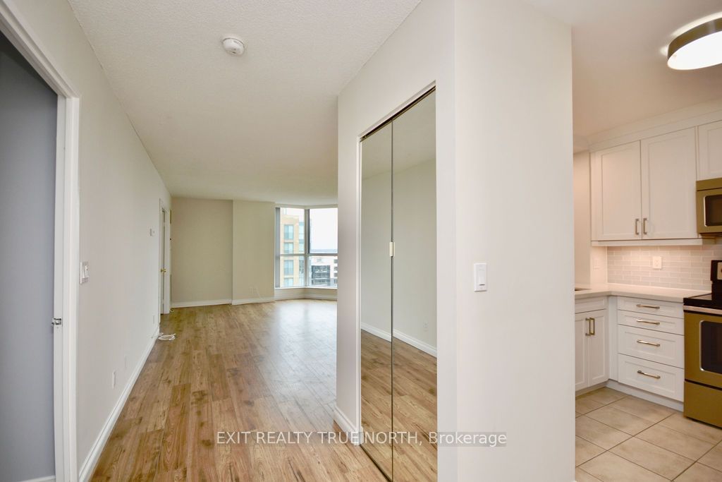 140 Dunlop St E, unit 1208 for sale - image #3