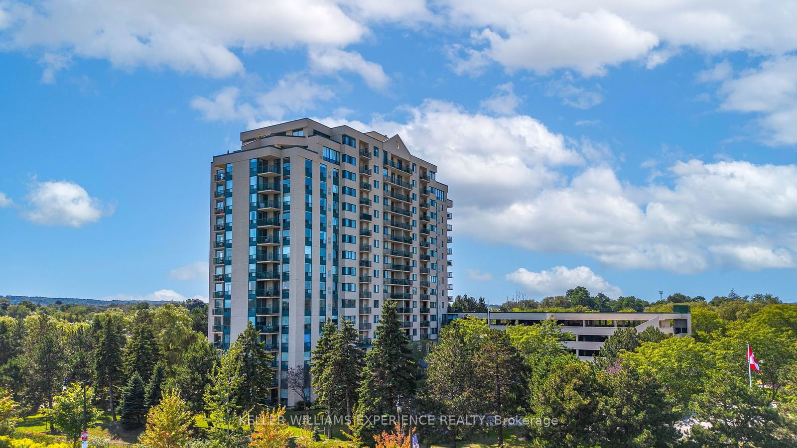 75 Ellen St, unit 709 for sale