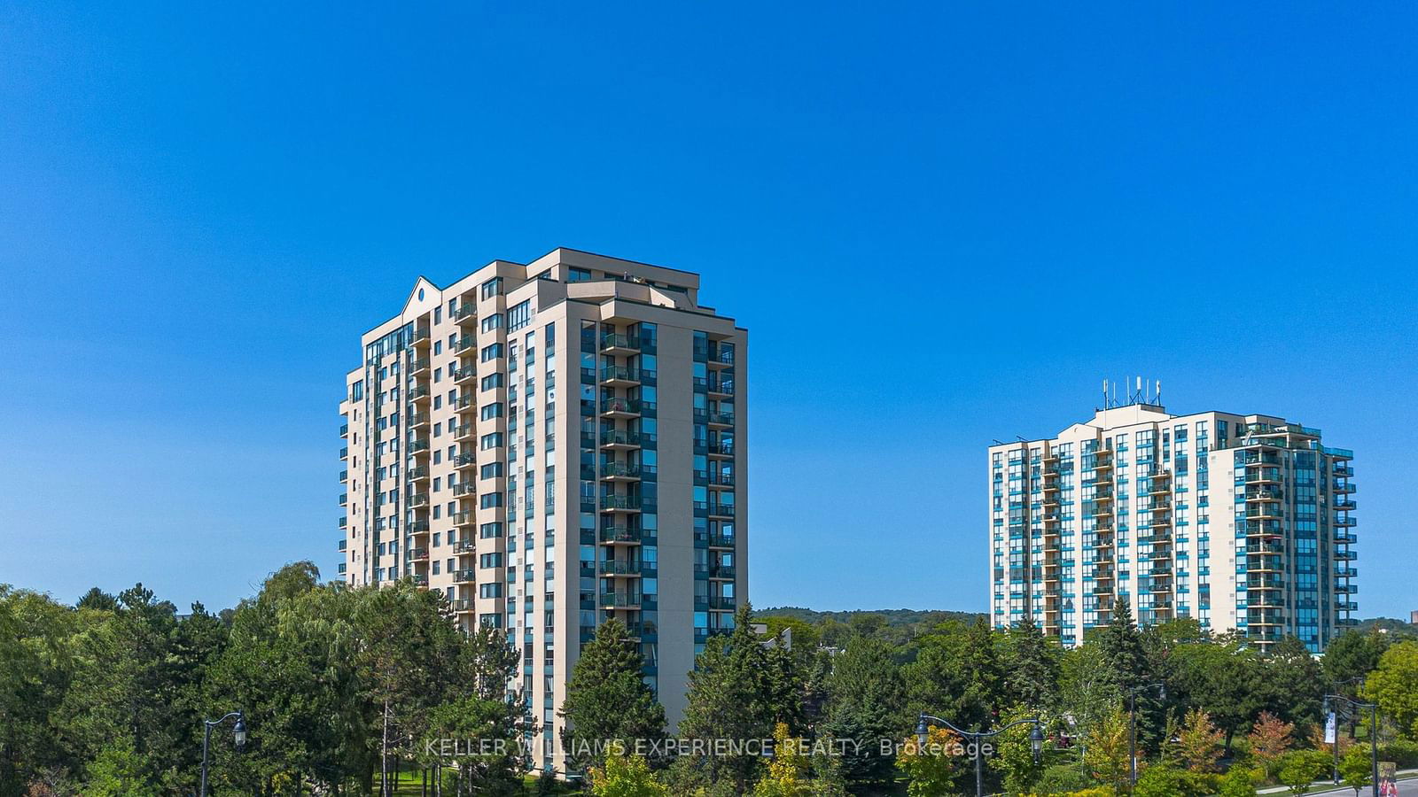 75 Ellen St, unit 709 for sale - image #32