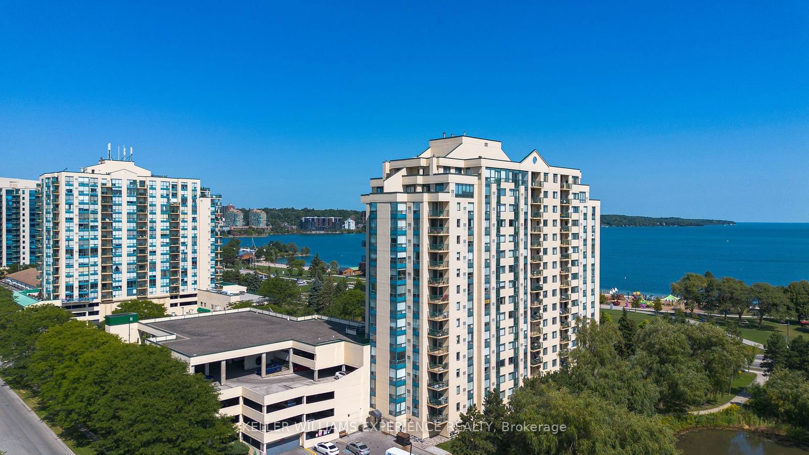 75 Ellen St, unit 709 for sale - image #33