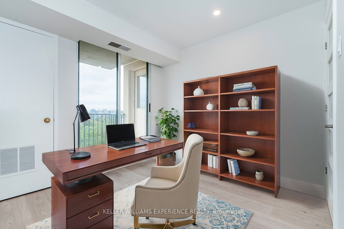 75 Ellen St, unit 608 for sale - image #30