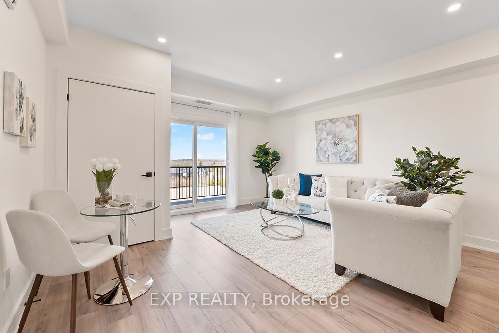 4 Spice Way, unit 506 for sale - image #3