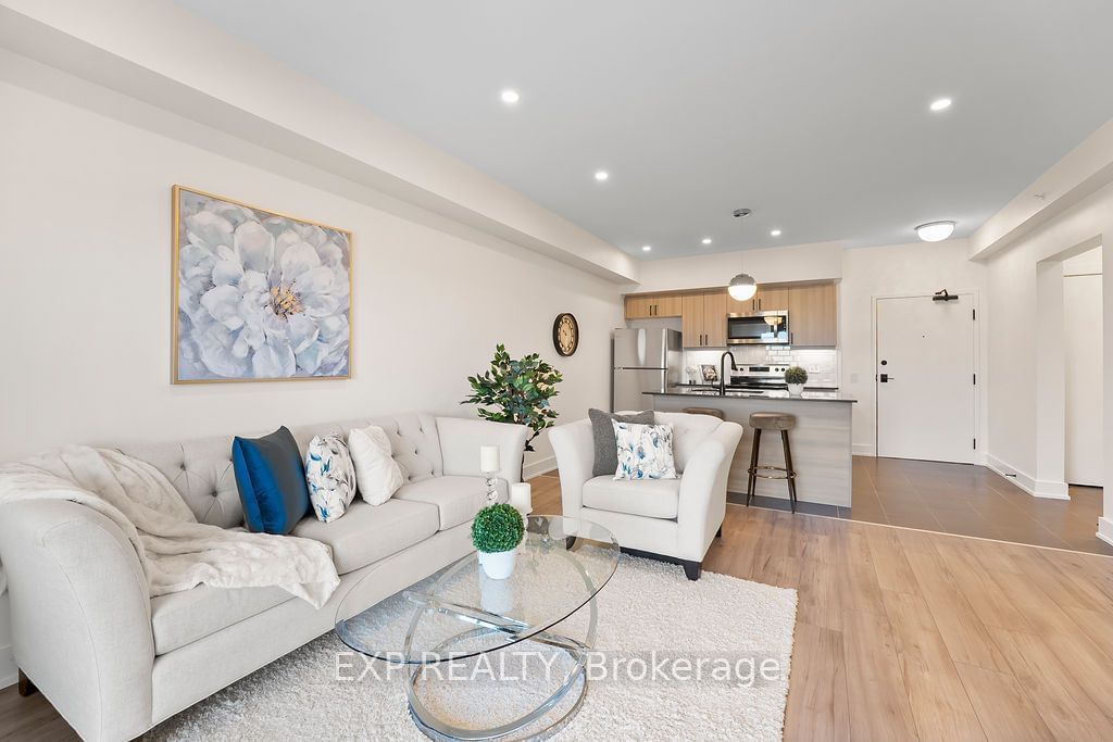 4 Spice Way, unit 506 for sale - image #4