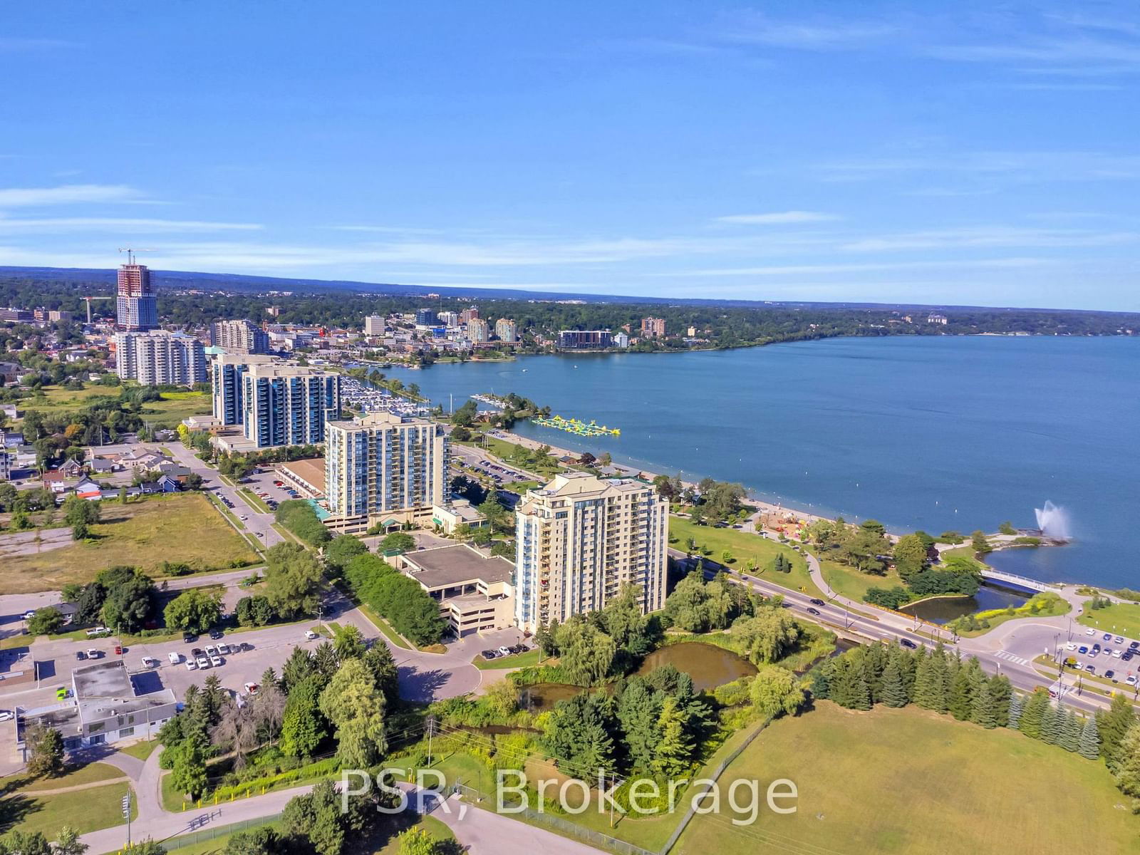 75 Ellen St E, unit 809 for sale