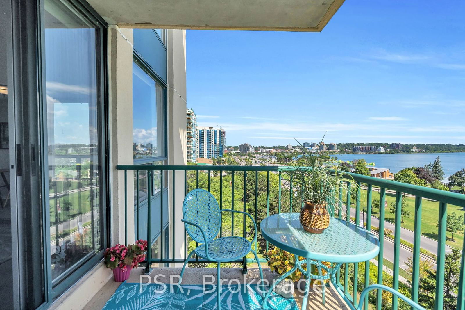 75 Ellen St, unit 809 for sale