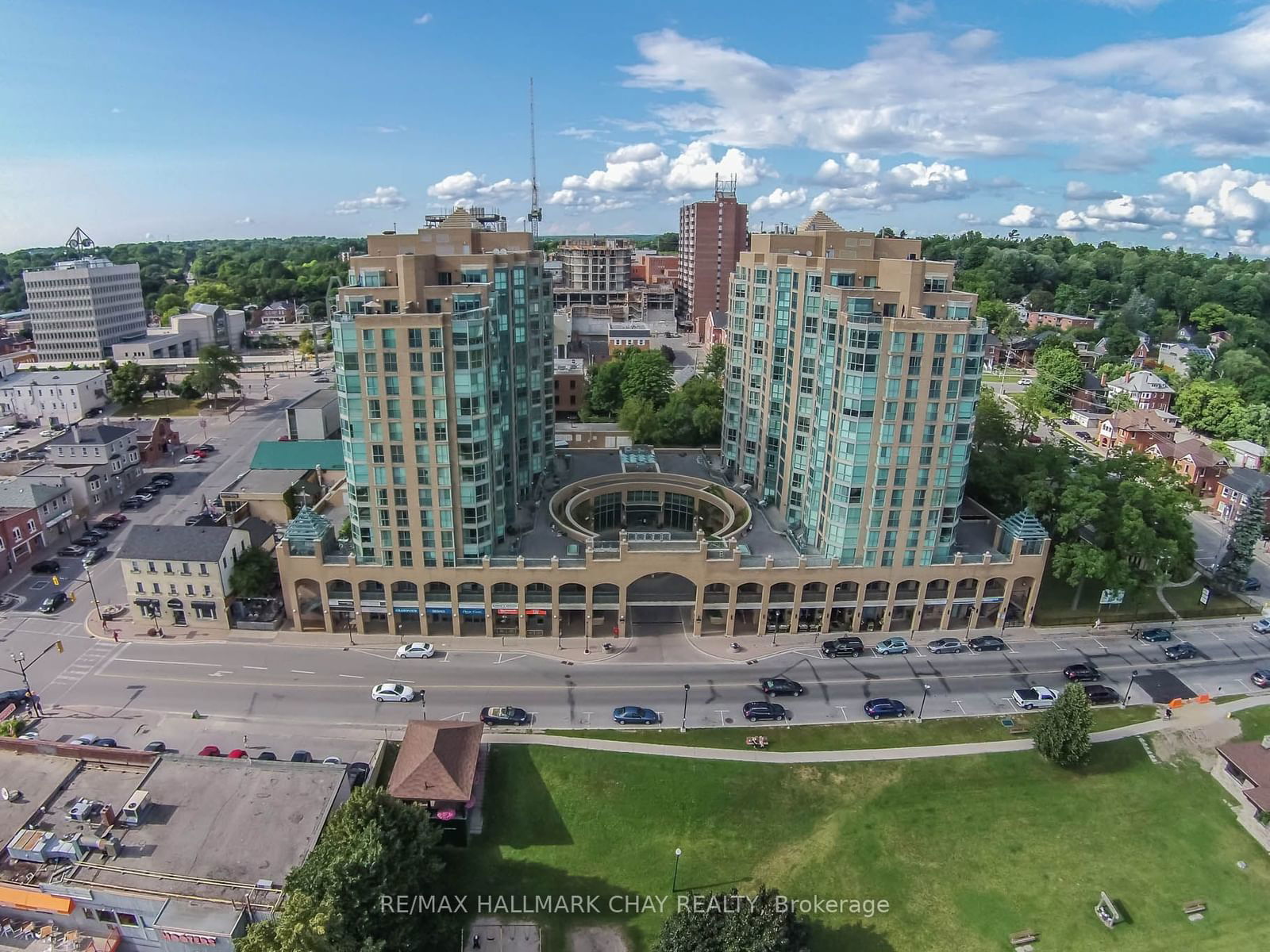 Bayshore Landing II, Barrie, Toronto