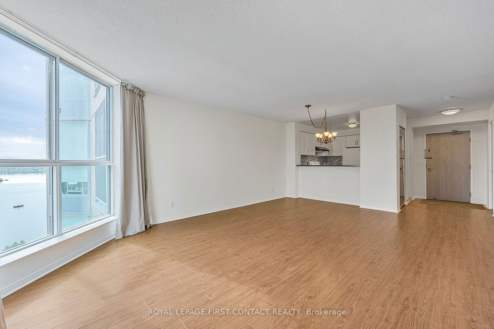 140 Dunlop St E, unit 908 for sale