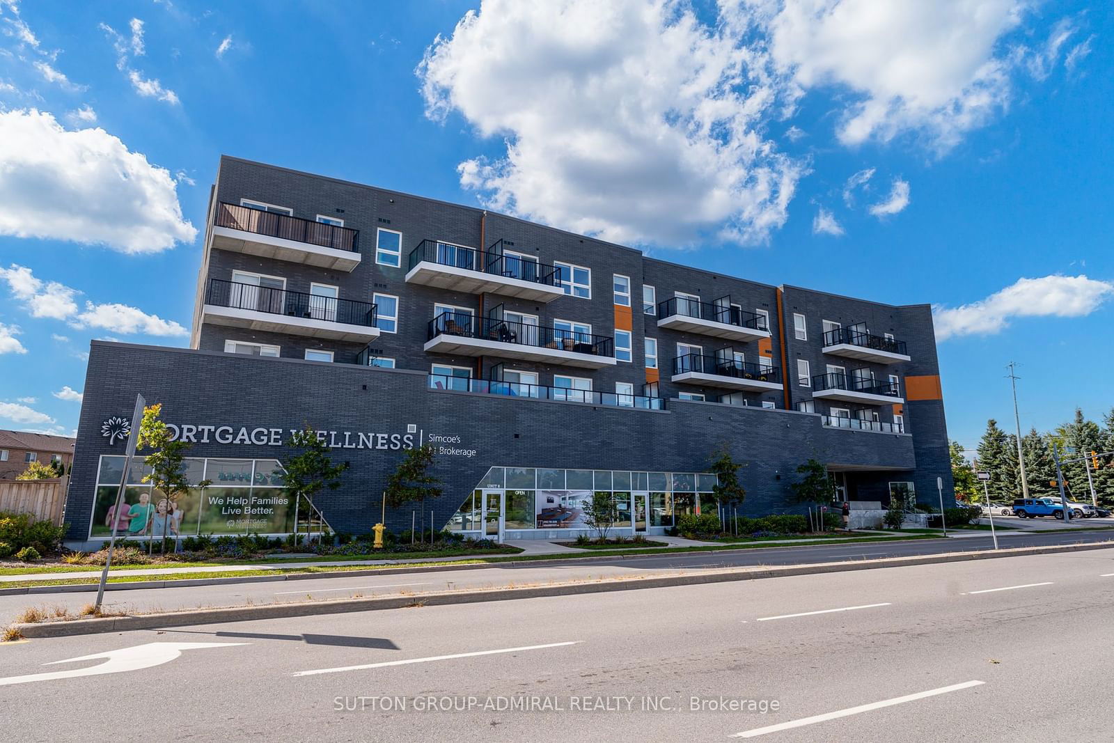 430 Essa Condos, Barrie, Toronto