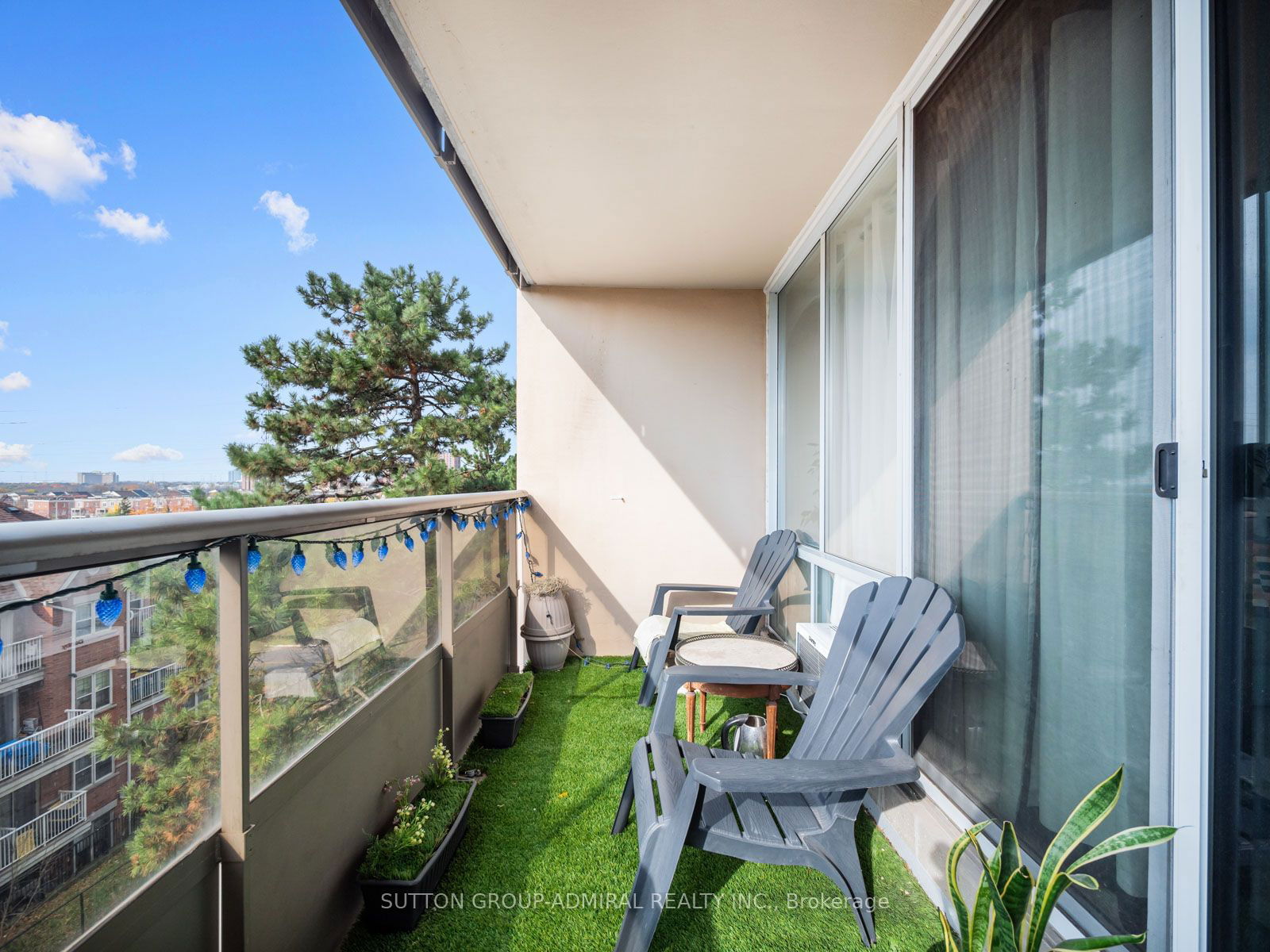 31 Four Winds Dr, unit 502 for sale