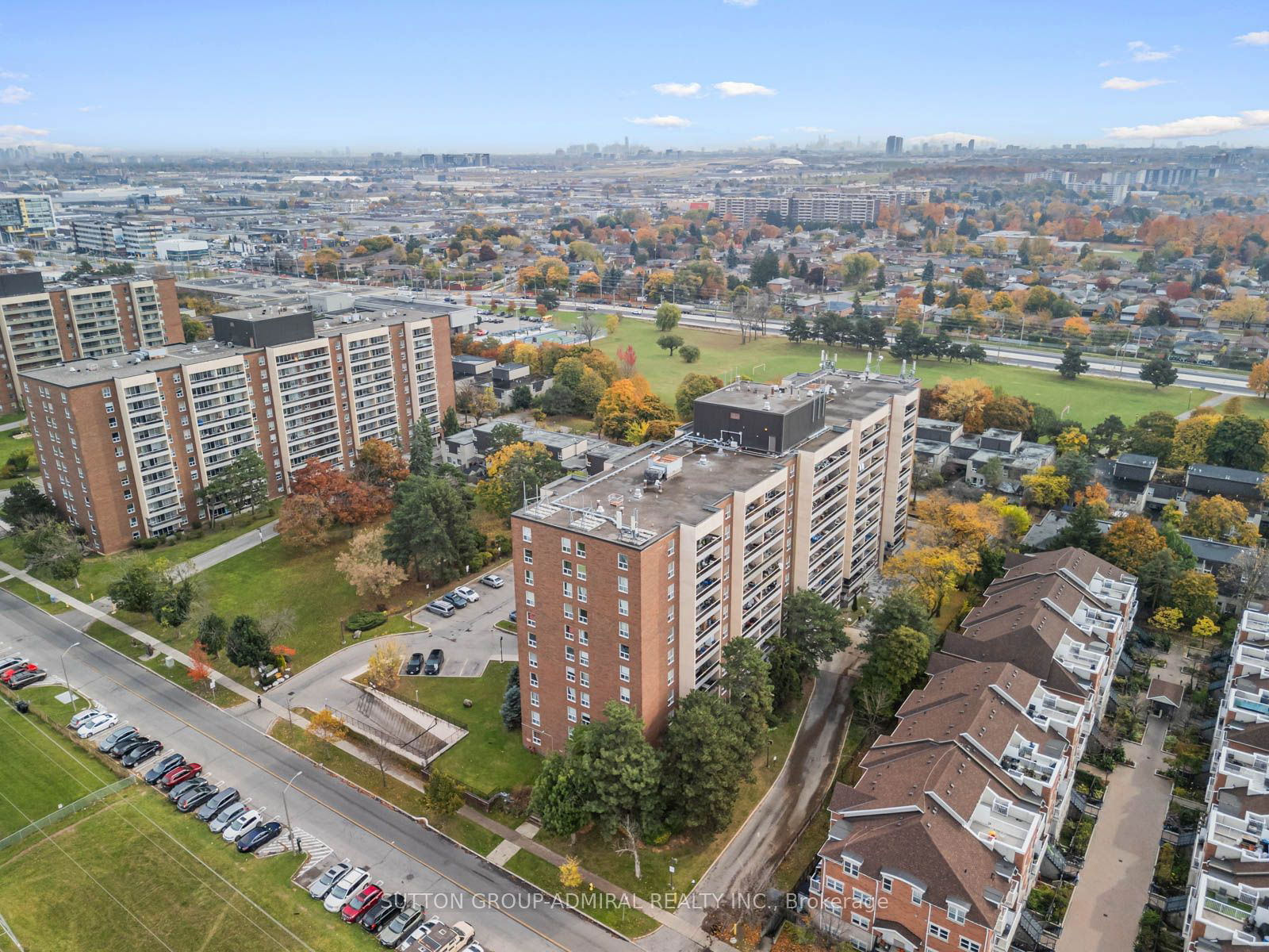 31 Four Winds Dr, unit 502 for sale