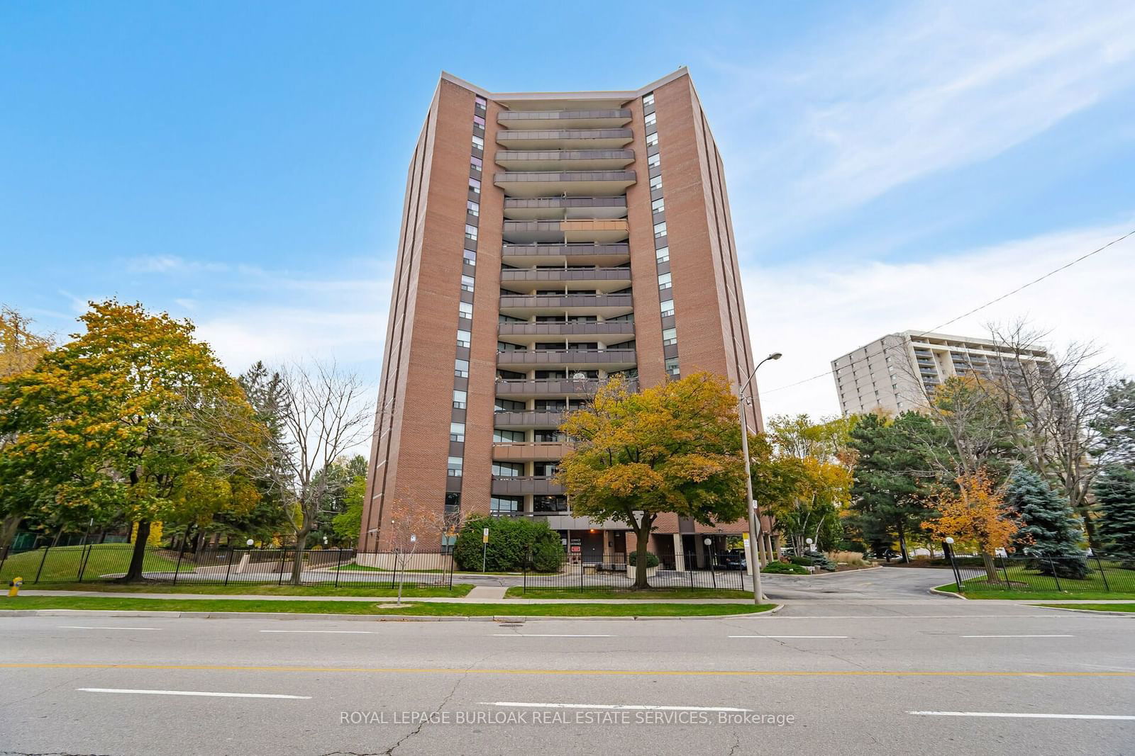 Valencia Towers Condos, Etobicoke, Toronto